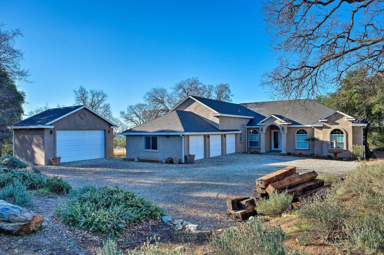 Peaceful Columbia Retreat With Hot Tub And Mtn Views! 빌라 외부 사진